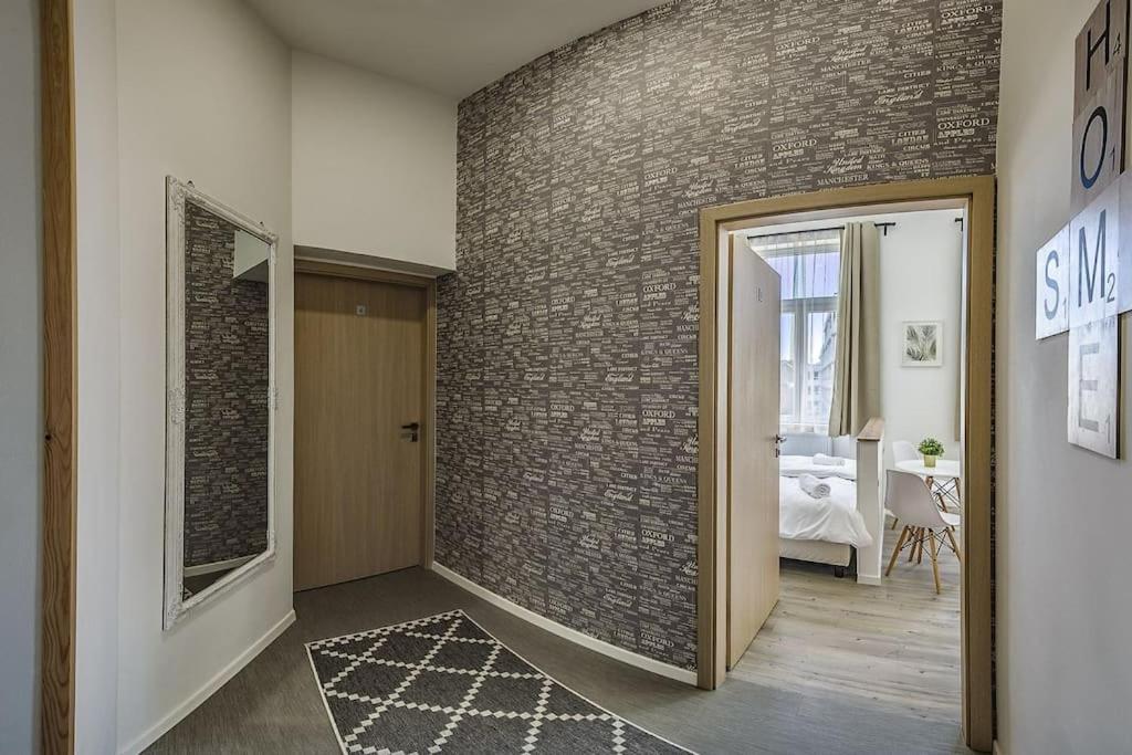 Glam Downtown Apartments بودابست المظهر الخارجي الصورة