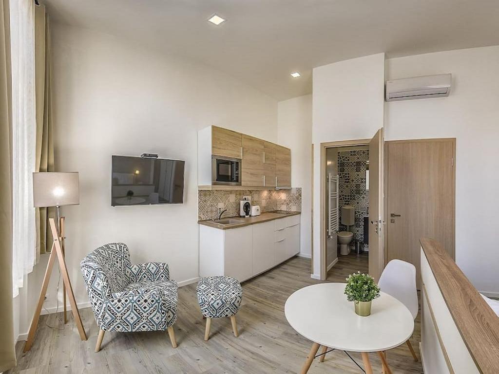 Glam Downtown Apartments بودابست المظهر الخارجي الصورة